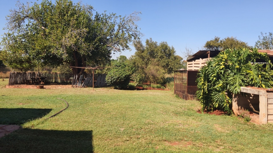 10 Bedroom Property for Sale in Rietfontein A H North West